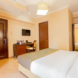 Kmm 4* Tiflis